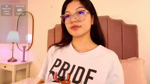 Evaa Depp online show from 16, 12, 2024