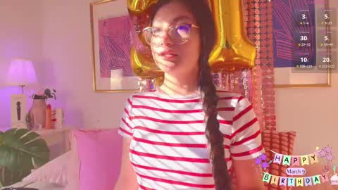 Evaa Depp online show from 10, 3, 2025