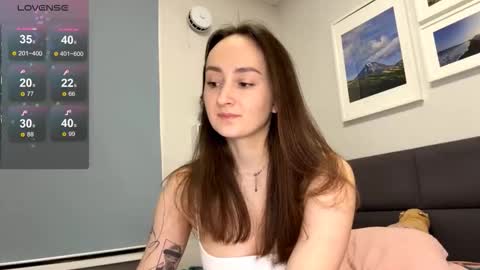 Eva  online show from 19, 12, 2025