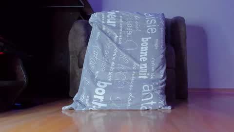 Eva online show from 17, 10, 2025