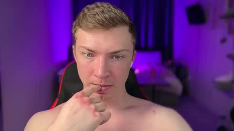 Eva and Iron online show from 5, 2, 2026