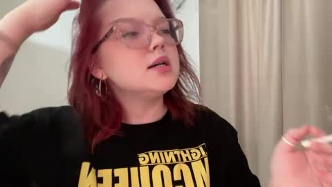 Snapshot of eva_kittenn chatting on 21, 4, 2026 eva_kittenn online show from 21, 4, 2026