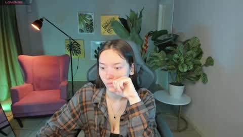 Snapshot of eva_leeee chatting on 29, 6, 2026 Eva online show from 29, 6, 2026