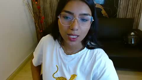 eva_luna86527 online show from 13, 5, 2026