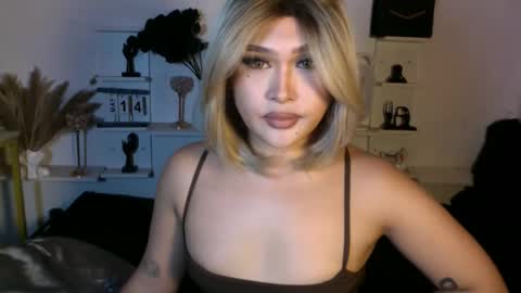 Queen Eva Mazikeen online show from 15, 5, 2026