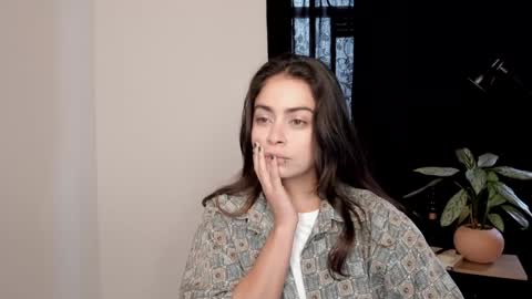 eva_monn online show from 19, 12, 2024