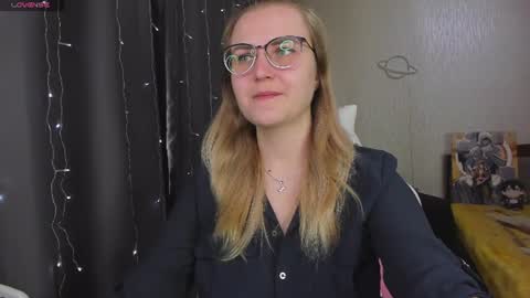 Snapshot of eva_orchid chatting on 24, 6, 2026 Eva online show from 24, 6, 2026