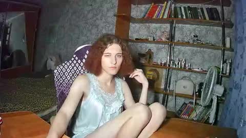 Snapshot of eva_princess__ chatting on 16, 9, 2025 Eva The Princess online show from 16, 9, 2025