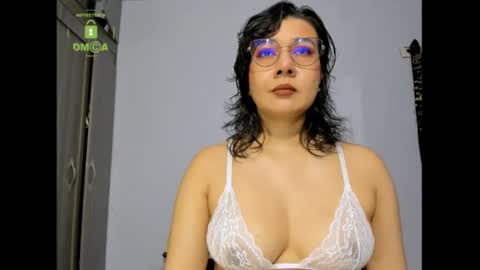 Snapshot of eva_rain01 chatting on 5, 4, 2026 Eva online show from 5, 4, 2026