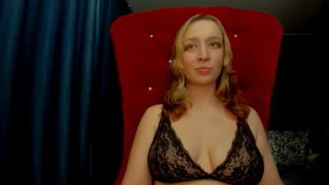 Ice Goddess online show from 14, 10, 2025