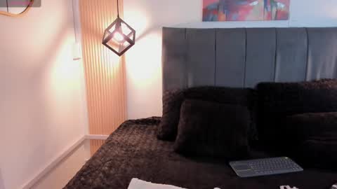 Eva   Emily online show from 24, 9, 2025