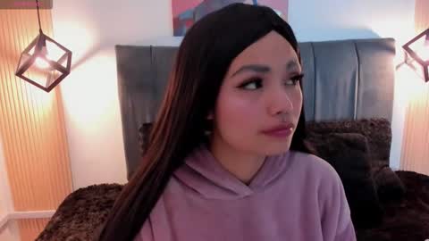 Eva   Emily online show from 1, 10, 2025