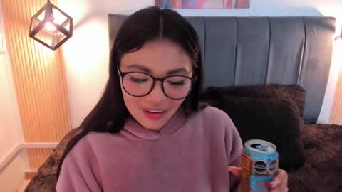 Eva   Emily online show from 10, 10, 2025