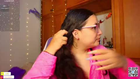 Eva  online show from 12, 3, 2026