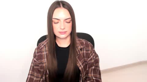 Eva online show from 4, 2, 2025