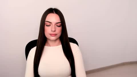 Eva online show from 11, 2, 2025