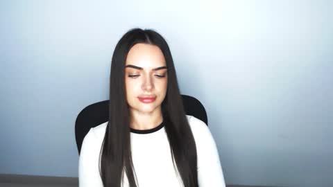 Eva online show from 22, 11, 2025