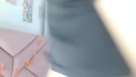 Eva Sin online show from 15, 9, 2025