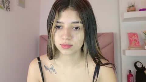 Eva Sin online show from 2, 12, 2025