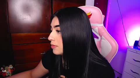 Eva  online show from 27, 12, 2024