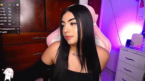 Snapshot of eva_six_ chatting on 4, 1, 2025 Eva online show from 4, 1, 2025
