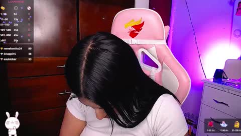 Snapshot of eva_six_ chatting on 7, 1, 2025 Eva online show from 7, 1, 2025