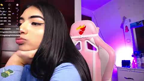 Eva  online show from 6, 3, 2025