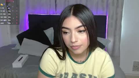 Snapshot of eva_six_ chatting on 2, 10, 2025 Eva online show from 2, 10, 2025