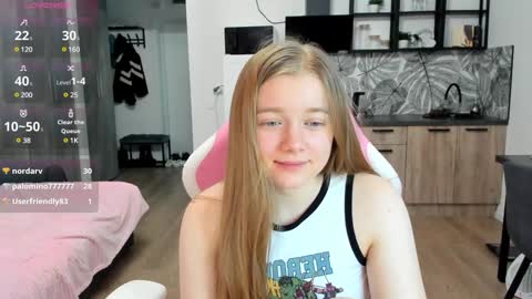 Snapshot of eva_tomiok chatting on 9, 1, 2025 Eva online show from 9, 1, 2025