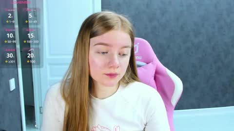 Snapshot of eva_tomiok chatting on 19, 2, 2025 Eva online show from 19, 2, 2025