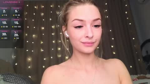 Snapshot of eva_vex chatting on 16, 1, 2025 Hello Im Eva online show from 16, 1, 2025