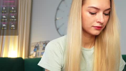 Snapshot of eva_vex chatting on 5, 2, 2025 Hello Im Eva online show from 5, 2, 2025