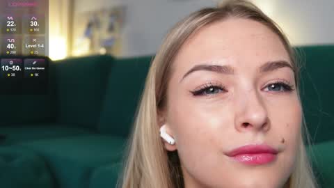 Snapshot of eva_vex chatting on 6, 2, 2025 Hello Im Eva online show from 6, 2, 2025