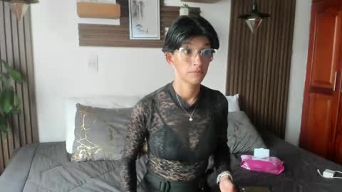 Snapshot of evaa_campbell chatting on 15, 4, 2026 Eva online show from 15, 4, 2026