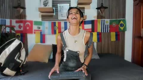 Snapshot of evaa_campbell chatting on 18, 6, 2026 Eva online show from 18, 6, 2026