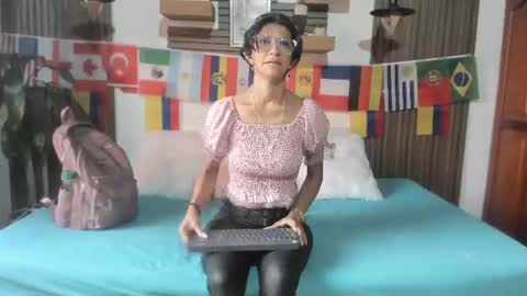Snapshot of evaa_campbell chatting on 26, 6, 2026 Eva online show from 26, 6, 2026