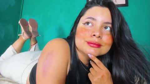 Snapshot of evaa_greey chatting on 13, 9, 2025  Eva Grey  online show from 13, 9, 2025