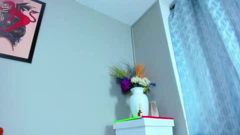 Snapshot of evaa_greey chatting on 9, 10, 2025  Eva Grey  online show from 9, 10, 2025