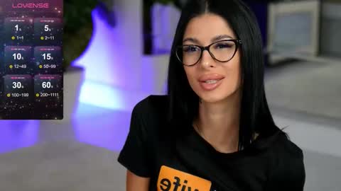 Snapshot of evaamanti chatting on 14, 10, 2025 Eva online show from 14, 10, 2025