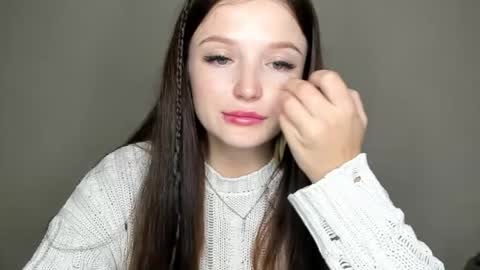 Snapshot of evaamillerr chatting on 20, 10, 2025 Eva online show from 20, 10, 2025