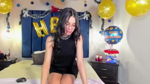 Snapshot of evaanddante chatting on 29, 12, 2024 EvaandDante online show from 29, 12, 2024