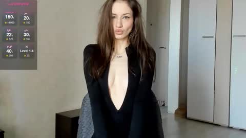 Eva online show from 18, 9, 2025