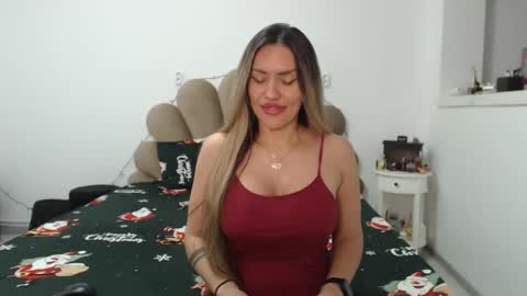 Snapshot of evabomb chatting on 8, 1, 2025 EvaBomb online show from 8, 1, 2025