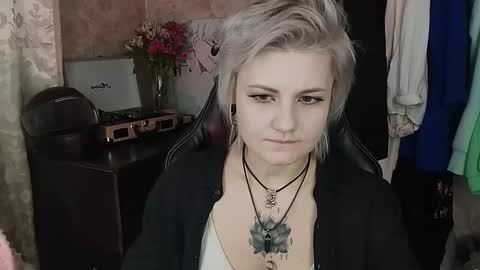 Snapshot of evabrownie chatting on 15, 2, 2025 Eva Brownie online show from 15, 2, 2025