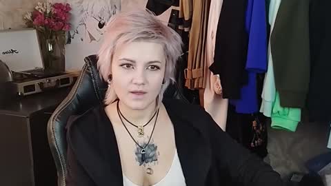 Snapshot of evabrownie chatting on 19, 2, 2025 Eva Brownie online show from 19, 2, 2025