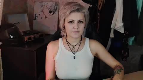 Snapshot of evabrownie chatting on 6, 3, 2025 Eva Brownie online show from 6, 3, 2025