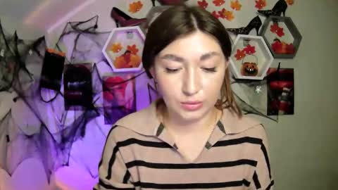 Evachaturbatte online show from 24, 10, 2025