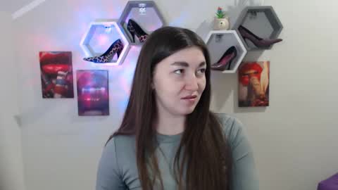 Evachaturbatte online show from 3, 2, 2026