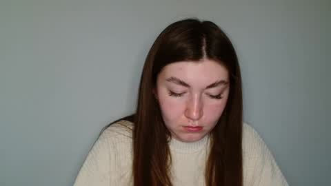 Snapshot of evachaturbatte chatting on 28, 4, 2026 Evachaturbatte online show from 28, 4, 2026