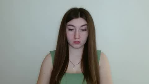 Snapshot of evachaturbatte chatting on 6, 5, 2026 Evachaturbatte online show from 6, 5, 2026